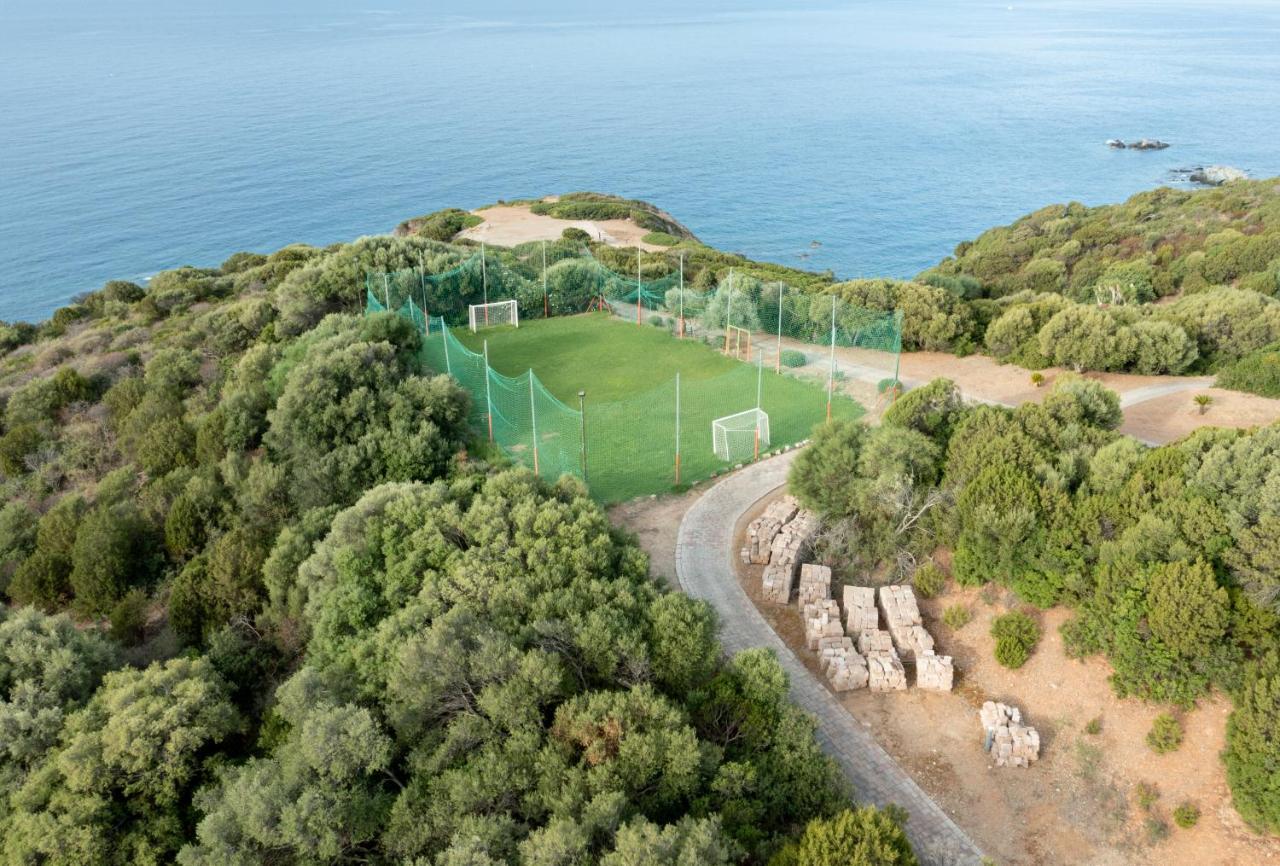Eco Village Baia Delle Ginestre Теулада Екстериор снимка